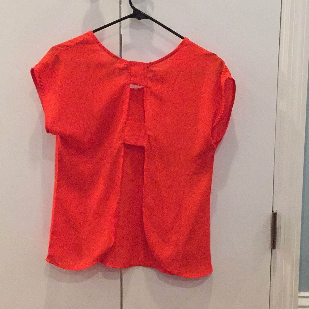 Open back blouse - Picture 4 of 4
